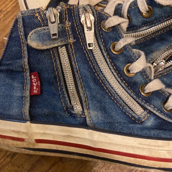 Levi’s Soho-Mid Double Zip High Top Sneakers - Picture 2 of 7
